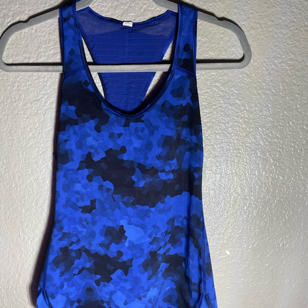 WOMENS ATHLETIC SHIRT